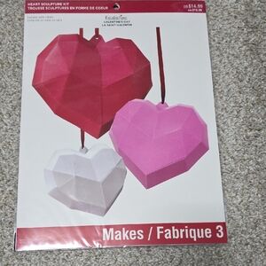 Recollections Heart Sculpture Kit - Red, Pink, White